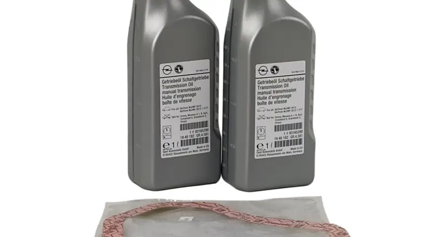 Dwa opakowania oleju przekładniowego 93165290 marki Opel oraz uszczelka.